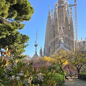 Barcelona4seasons - Sagrada Familia Apartment