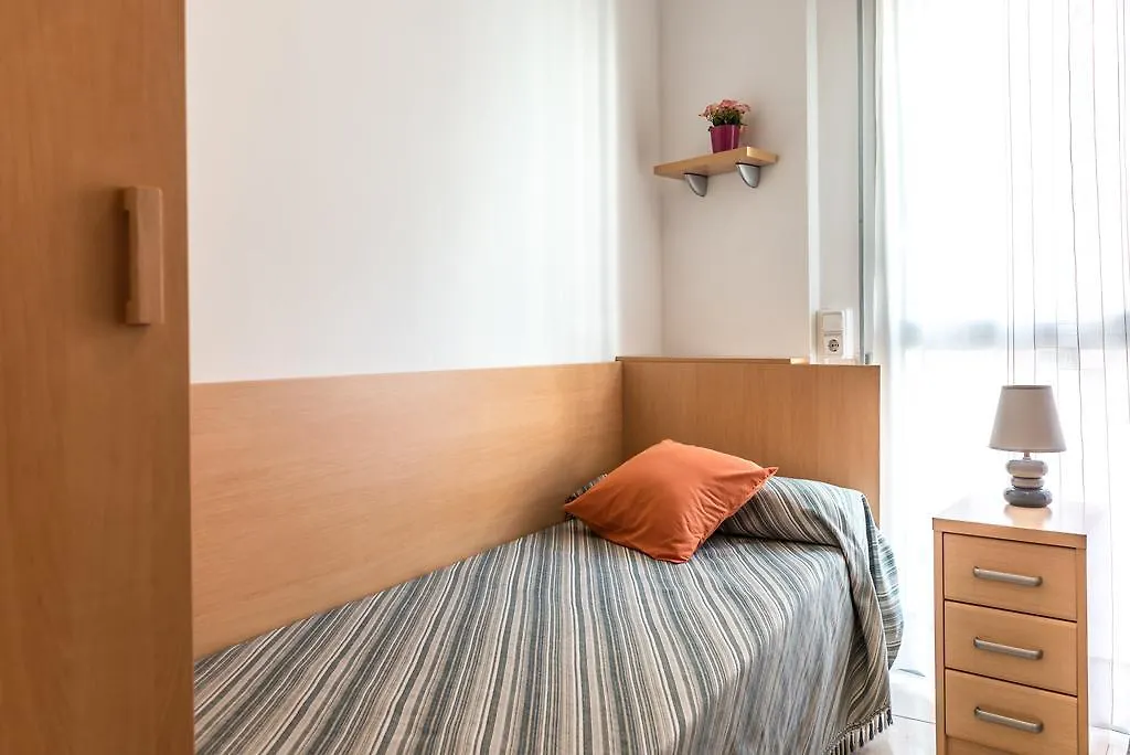 Apartamentos Navas 2 Barcelona 0*,  Spain